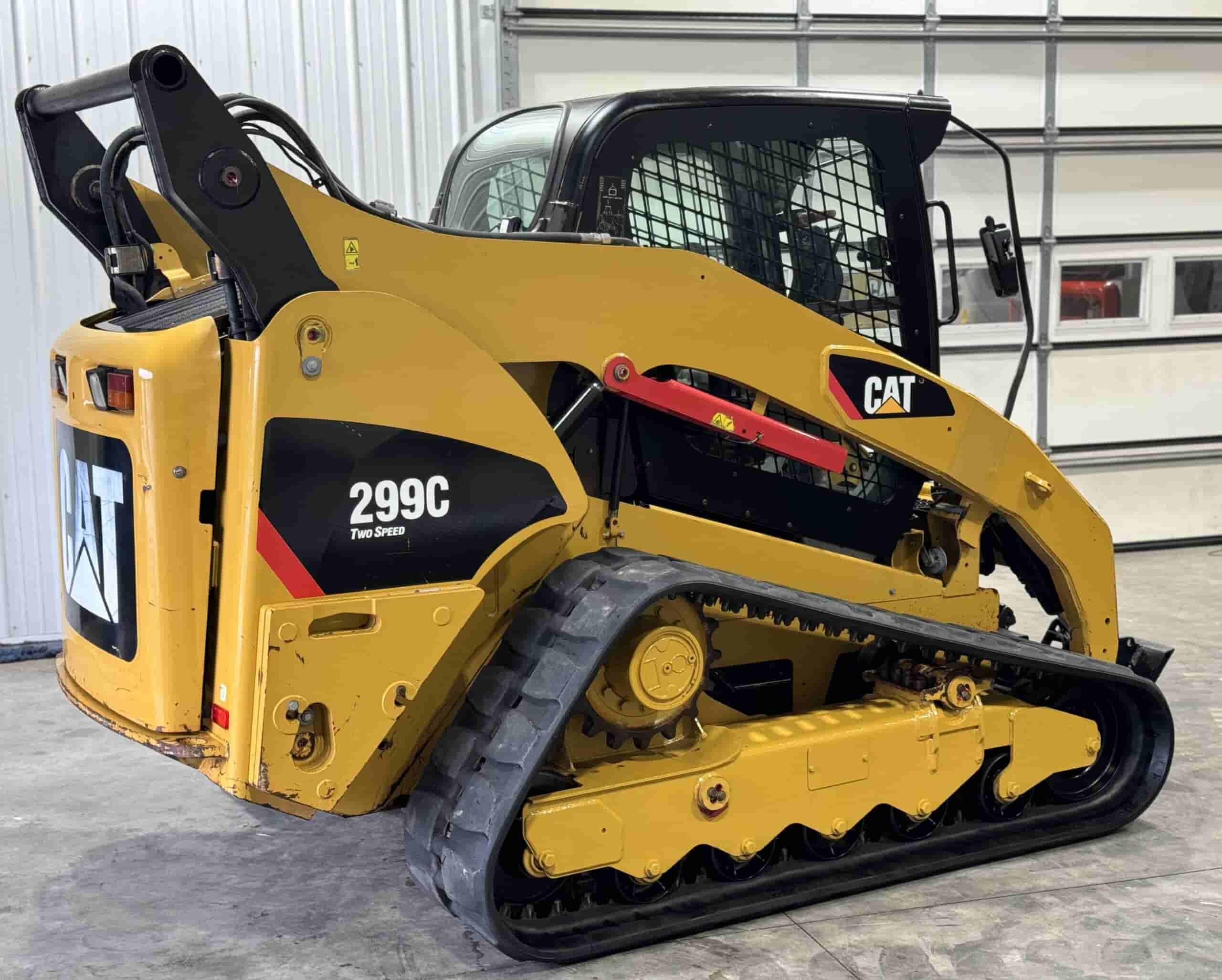 2009 CAT 299C Pre-Emissions
